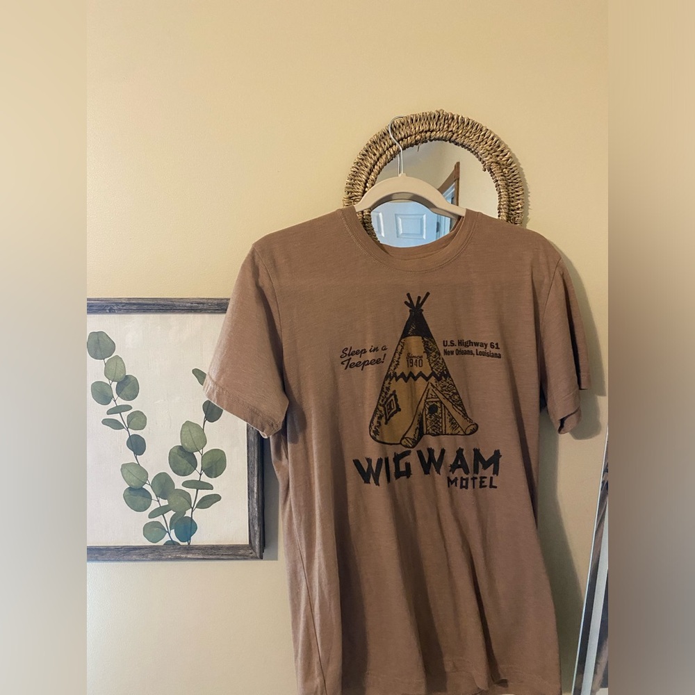 Vintage tee medium